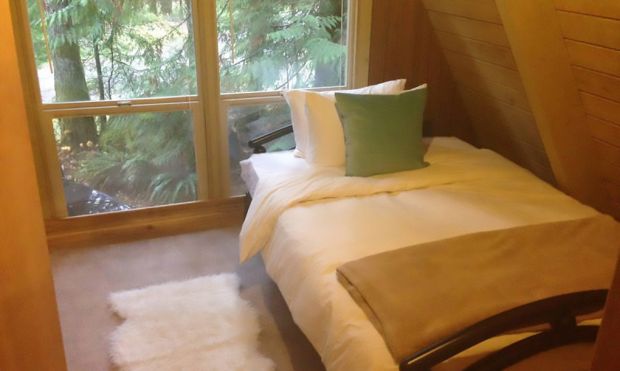 Tye-Haus-A-Frame-Cabin-2-1020x610