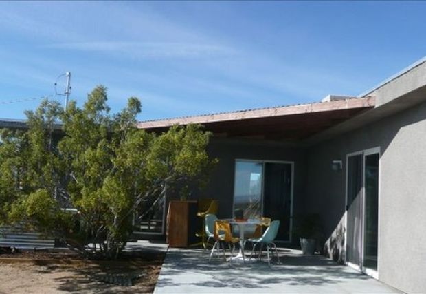 house-patio-chairs-436x300
